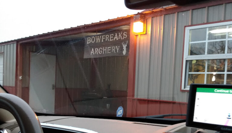 bowfreaks archery 1 768x442
