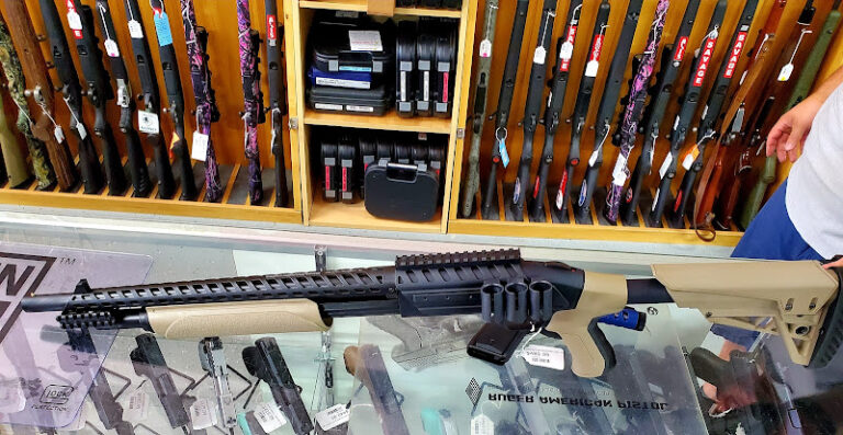 hux customs 1 768x397