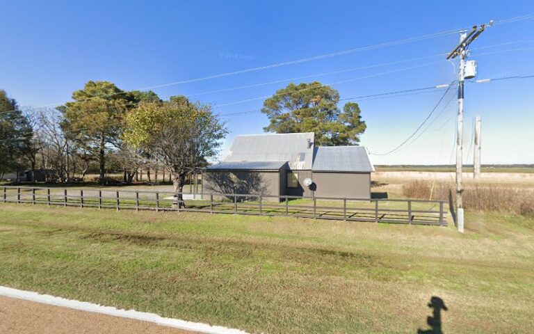 schmidt hole hunting club 1 768x480